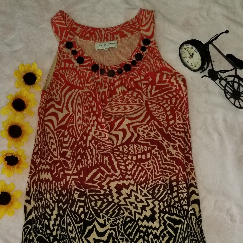 sleeveless shirt of various colors brand Jones New